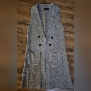 Love Tree Gray Sleeveless Vest